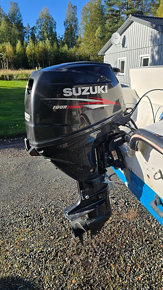 Fiskebåt med Suzuki 25 kh från 2014 7 of 15