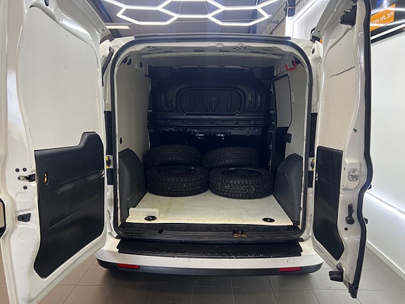 Fiat Doblo 10 of 24