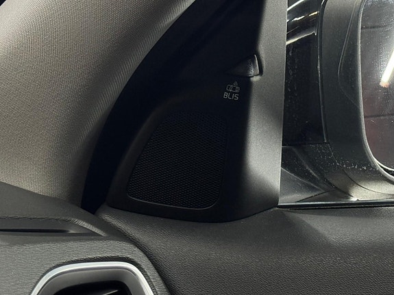 Volvo V60 20 of 23