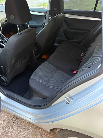 Skoda Octavia 9 of 11