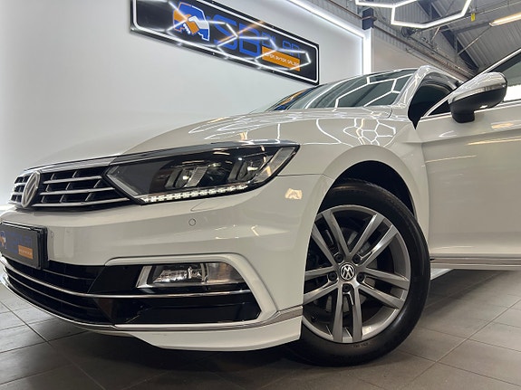 Volkswagen Passat 9 of 30