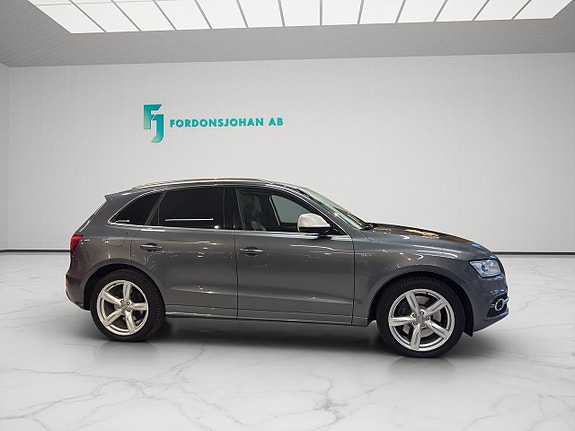 Audi SQ5 6 of 17