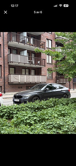 BMW 320d 3 of 5