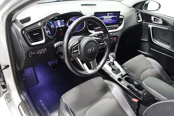 Kia Ceed 10 of 27