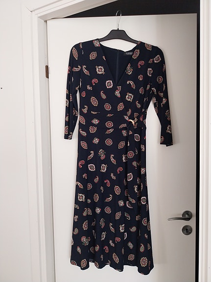 Product image 1 of 8