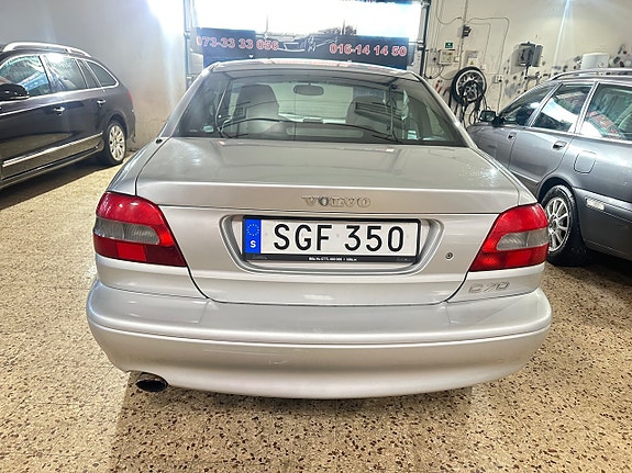Volvo C70 9 of 9