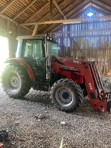Massey Ferguson 5435 Skogsutrustad 2 of 12