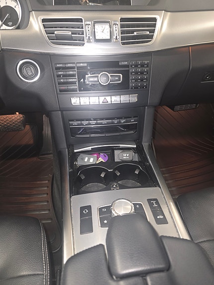 Mercedes-Benz E250 13 of 18