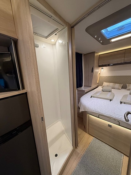 Rapido 696F 2.3 Premium Edition|Scandinavian Exlusive 150 hk Q-bäd 18 of 29