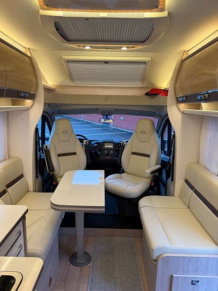 Rapido 696F 2.3 Premium Edition|Scandinavian Exlusive 150 hk Q-bäd 12 of 29