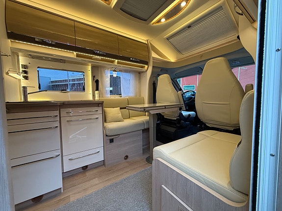 Rapido 696F 2.3 Premium Edition|Scandinavian Exlusive 150 hk Q-bäd 10 of 29