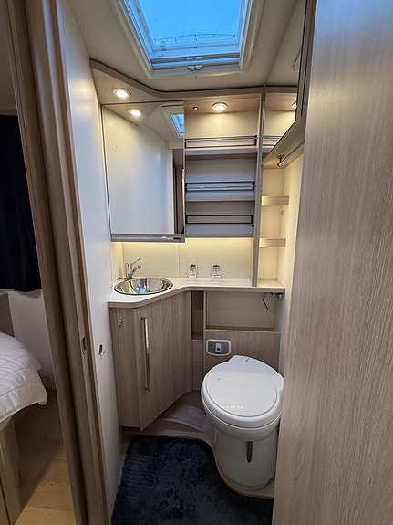 Rapido 696F 2.3 Premium Edition|Scandinavian Exlusive 150 hk Q-bäd 21 of 29