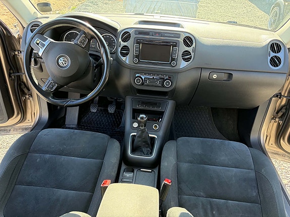 Volkswagen Tiguan 6 of 6