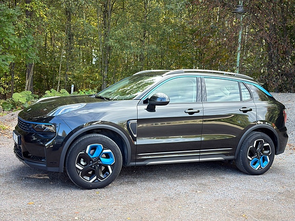 Lynk & Co 01 4 of 16