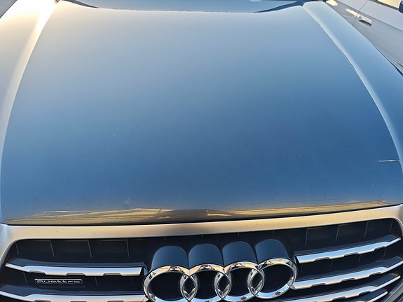 Audi Q7 7 of 8