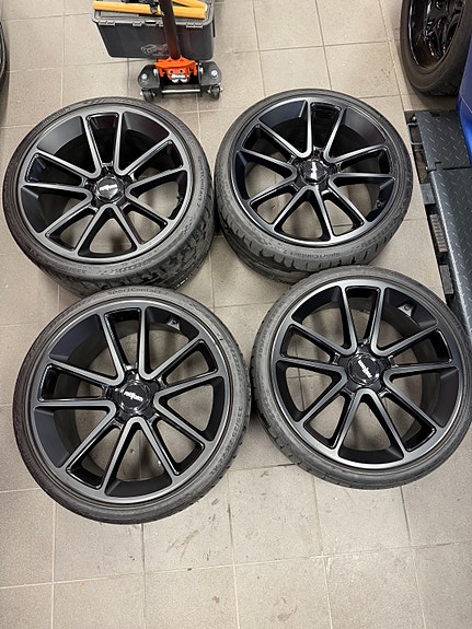 Product image 1 of 5