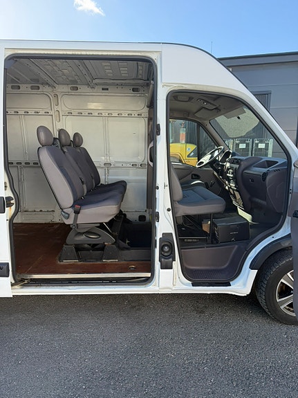Renault Master 6 of 6