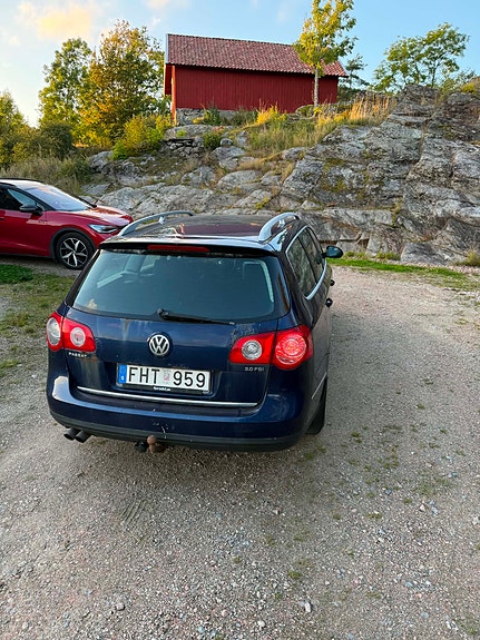 Volkswagen Passat 3 of 4