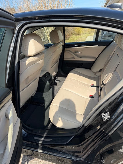 BMW 520d 7 of 9