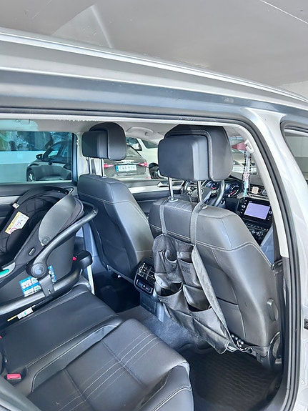 Volkswagen Passat Alltrack 13 of 18
