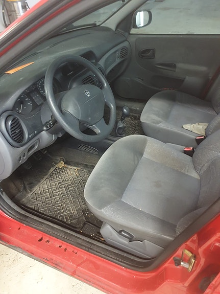 Renault Megane I 2 of 5