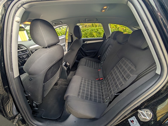 Audi A4 10 of 12