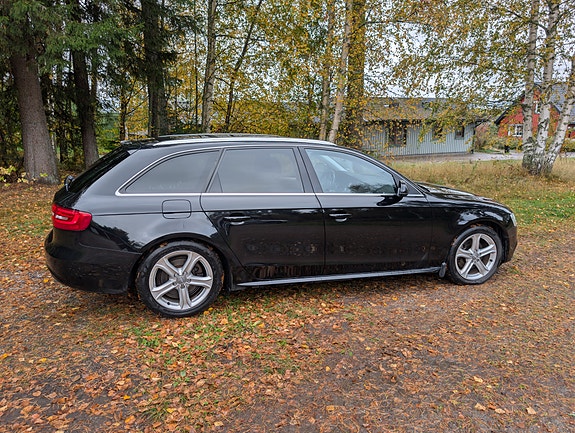 Audi A4 5 of 12