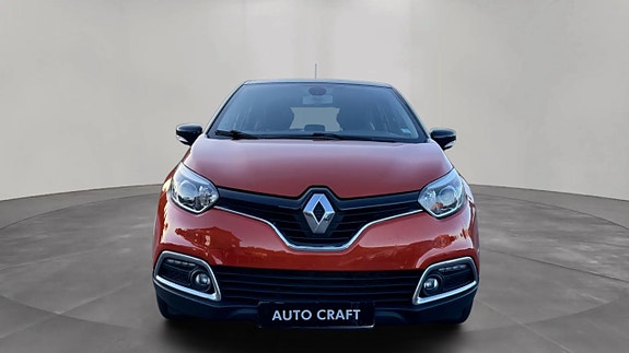 Renault Captur 2 of 14