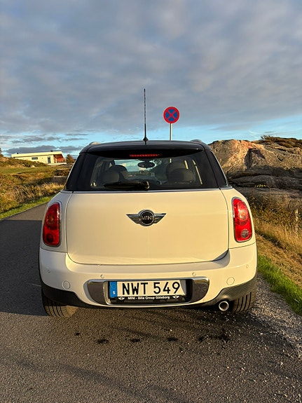 MINI Countryman Cooper D 4 of 6