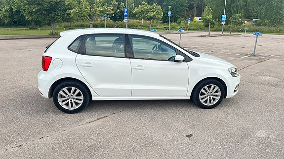 Volkswagen Polo 4 of 21