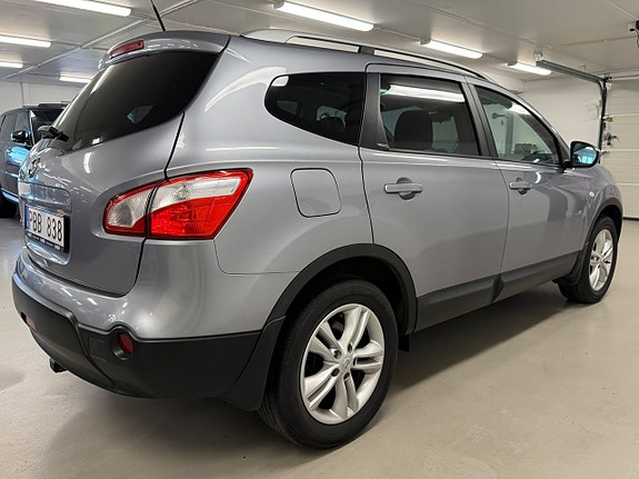 Nissan Qashqai+2 12 of 26