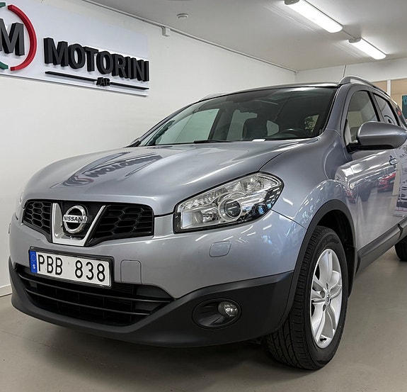 Nissan Qashqai+2 2 of 26