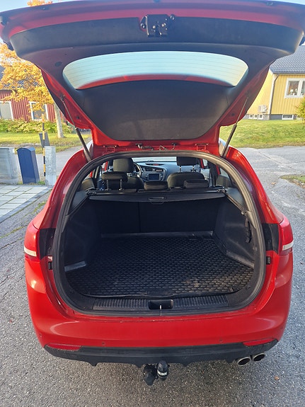 Kia Ceed 8 of 9