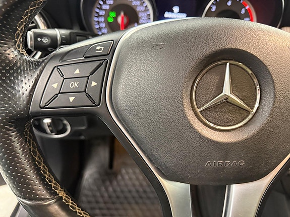 Mercedes-Benz GLA220 13 of 29