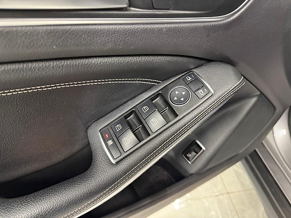 Mercedes-Benz GLA220 29 of 29
