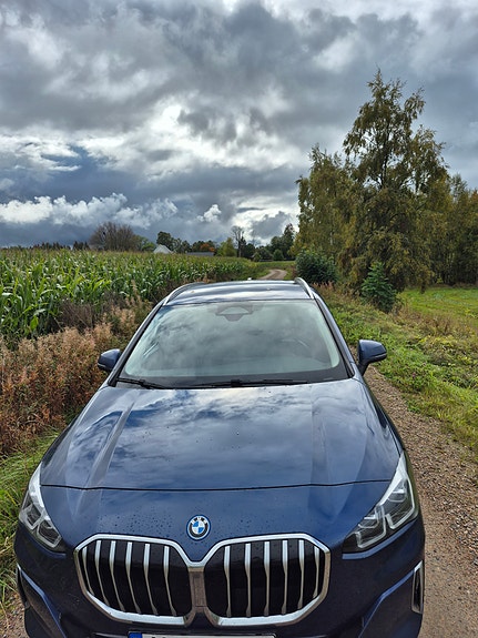 BMW 225e 20 of 30