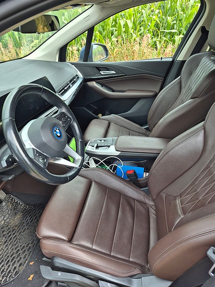 BMW 225e 18 of 30