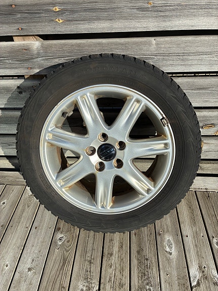 Product image 1 of 3