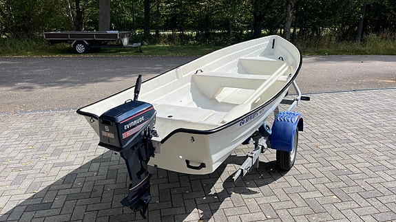 Ryds 425 med Evinrude 5 hk 4 of 9