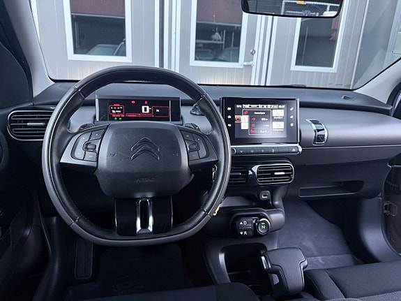 Citroen C4 Cactus 6 of 9