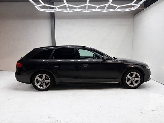 Audi A4 5 of 9