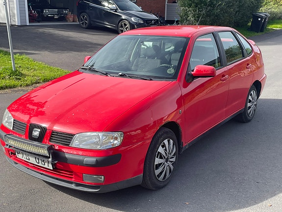 Seat Cordoba 3 of 6