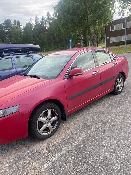 Honda Accord 4 of 4