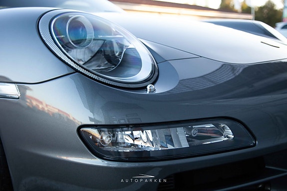 Porsche 911 21 of 24