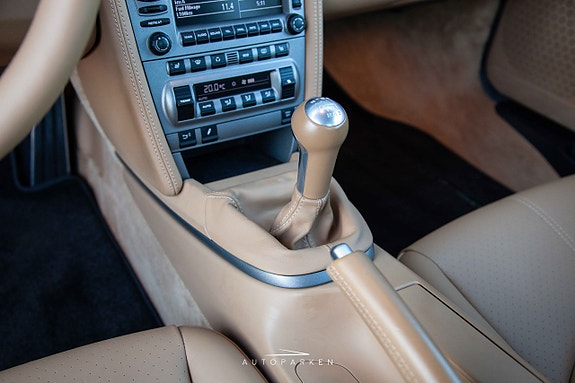 Porsche 911 13 of 24