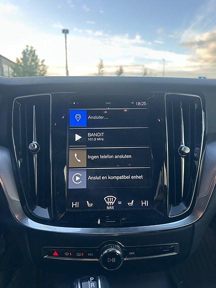 Volvo V60 14 of 18