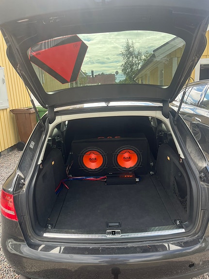 Audi A4 4 of 5
