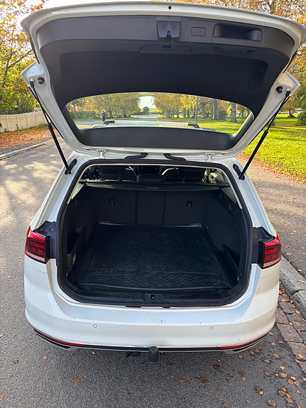 Volkswagen Passat 11 of 11