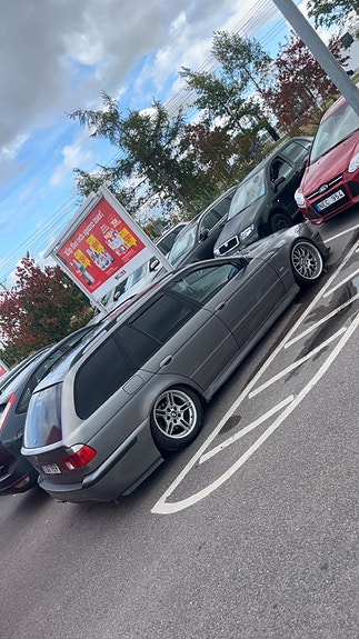 BMW 525i 9 of 9