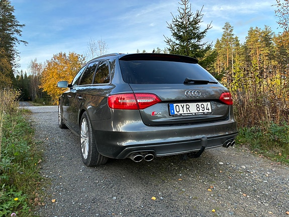 Audi S4 6 of 16